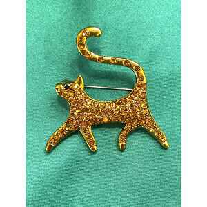 NWOT Cat Brooch Lapel Pin Gold Rhinestone Crystal Curled Tail Cat Lady Gift